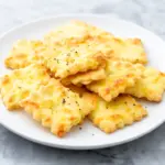 homemade cheese crackers - featured image